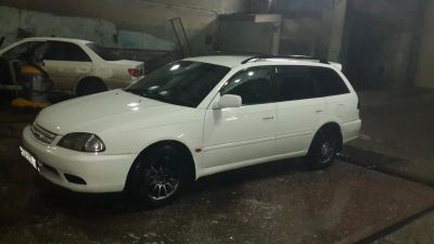 Лот: 6240735. Фото: 1. Toyota Caldina 2001год. Автомобили