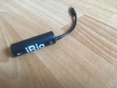 Лот: 14065099. Фото: 1. Гитарный процессор iRig. Гитарные эффекты и комбоусилители