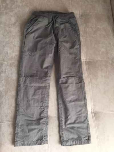 Лот: 6049882. Фото: 1. Брюки на мальчика ZARA. Брюки, шорты, джинсы