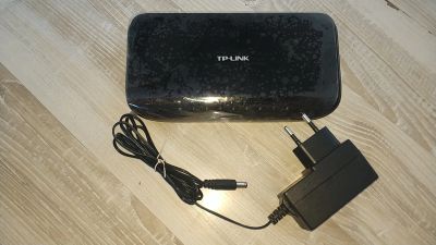 Лот: 19575417. Фото: 1. Коммутатор свитч Tp-link tl-sg1008d... Платы расширения, контроллеры, доп. порты