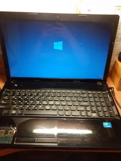 Лот: 14773907. Фото: 1. Ноутбук Lenovo G580 (М6774). Ноутбуки