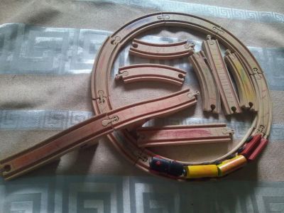Лот: 19481784. Фото: 1. Деревянная железная дорога IKEA... Машины и техника