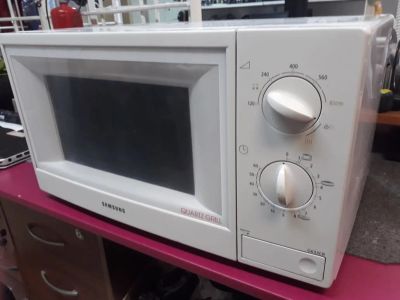 Лот: 12571062. Фото: 1. Микроволновая печь Samsung g633cr... Микроволновки, мини-печи