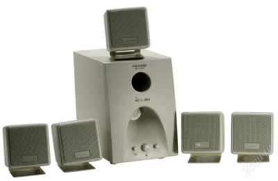 Лот: 2448915. Фото: 1. Колонки Microlab M-1000B/5.1 белые... Акустические системы