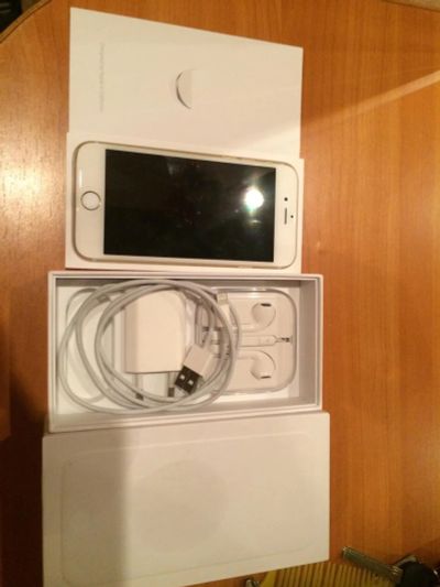Лот: 6688424. Фото: 1. Продам iPhone 6 на 64Gb Gold. Смартфоны