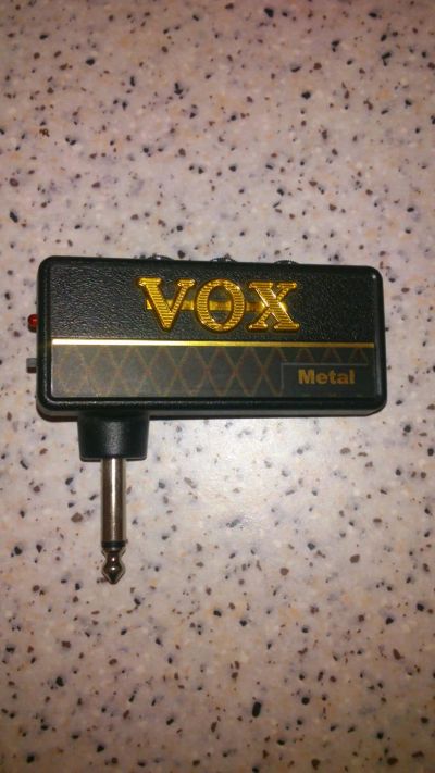 Лот: 6112556. Фото: 1. Vox amplag metal. Гитарные эффекты и комбоусилители