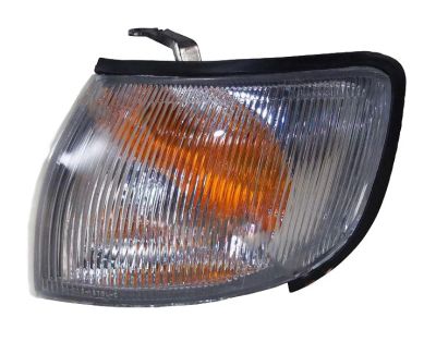 Лот: 7383898. Фото: 1. Габарит Лев. Nissan Cefiro (Цефиро... Оптика и освещение