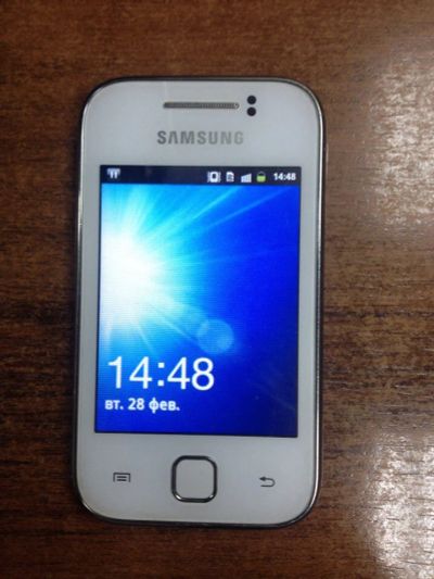 Лот: 9152595. Фото: 1. Телефон Samsung GT- S5360. Кнопочные мобильные телефоны