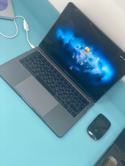 Лот: 17088928. Фото: 1. Ноутбук Apple MacBook Pro 13 i5... Ноутбуки