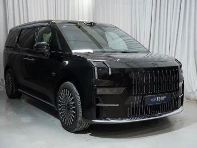 Лот: 25623592. Фото: 1. Минивэн Zeekr 009 2025. Автомобили