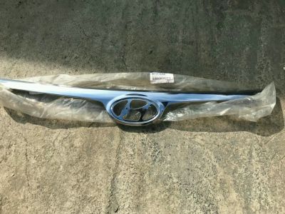 Лот: 11324706. Фото: 1. Решетка радиатора Hyundai I30... Кузов