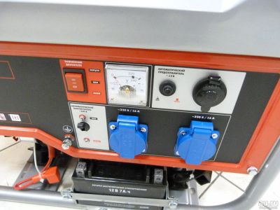 Лот: 11626091. Фото: 1. Бензогенератор ЗУБР ЗЭСБ-3500-ЭМ-2... Бензо-, мотоинструмент