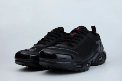 Лот: 16946952. Фото: 1. Кроссовки Nike Air Max Plus TN... Кеды, кроссовки, слипоны