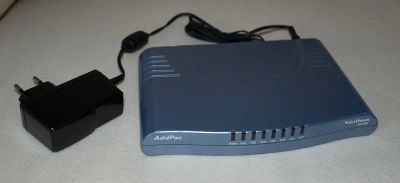Лот: 4629827. Фото: 1. VoIP-шлюз AddPac VoiceFinder AP200. Другое (сетевые устройства)