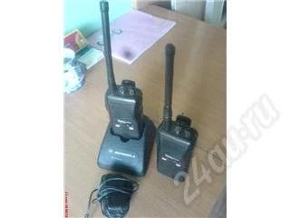 Лот: 526745. Фото: 1. Motorola Radius SP-50,2 шт+ зарядка. Рации, радиостанции