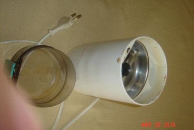 Лот: 4134031. Фото: 1. Кофемолка 'Boch" все целое ..но... Чайники, кофемашины, кулеры
