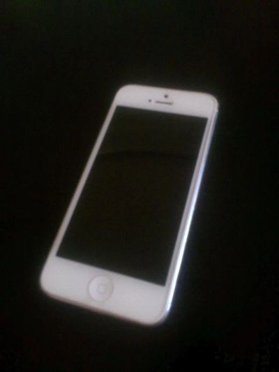Лот: 6383999. Фото: 1. iphone 5 32GB white. Смартфоны
