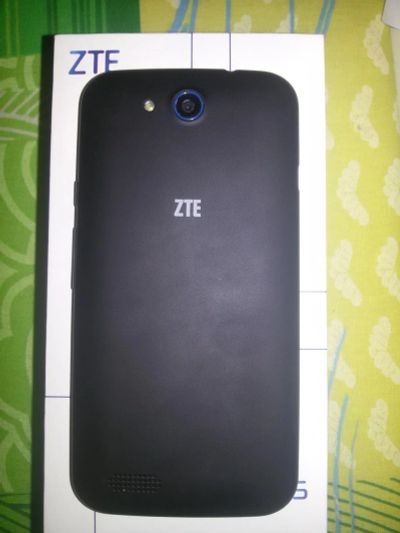 Лот: 6959790. Фото: 1. ZTE Black LTE/4G (Lenovo,Sony... Смартфоны