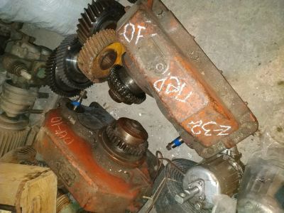 Лот: 12659490. Фото: 1. Редуктор Ц2У-200 пер10/ Z-32. Запчасти