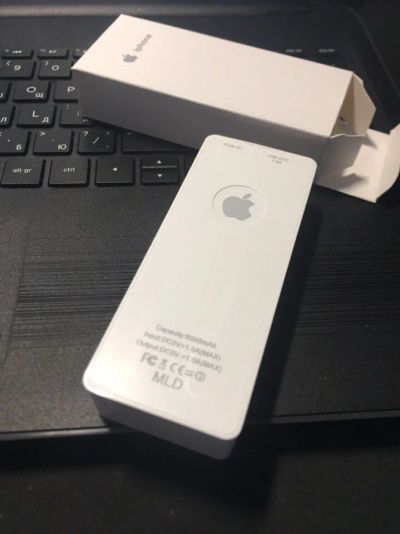 Лот: 9778962. Фото: 1. Внешний аккумулятор 6000mAh. Внешние, портативные аккумуляторы для смартфонов (Power bank)