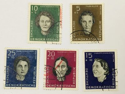 Лот: 23594085. Фото: 1. Мемориальный комплекс Равенсбрюк... Марки