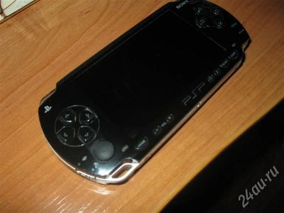 Лот: 555570. Фото: 1. PSP FAT. Игровые приставки, консоли