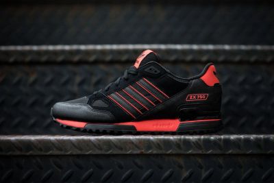 Лот: 10619357. Фото: 1. Кроссовки оригинал adidas Originals... Кеды, кроссовки, слипоны