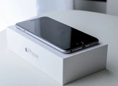 Лот: 4854979. Фото: 1. Iphone 6 16GB Темный Новый!Гарантия... Смартфоны