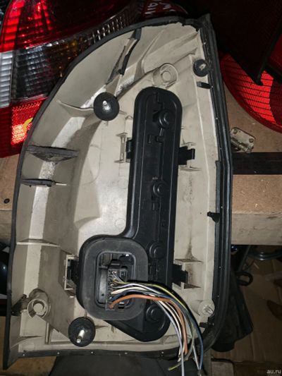 Лот: 8524476. Фото: 1. Фонарь ( стоп-сигнал ) левый Subaru... Оптика и освещение