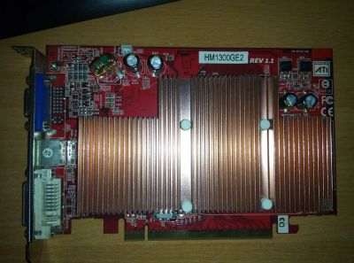 Лот: 5369170. Фото: 1. Видеокарта PCI-E Radeon x1300. Видеокарты