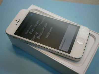 Лот: 3497260. Фото: 1. iPhone 5 белый 16gb LL 16 simfree... Смартфоны