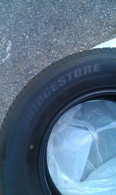 Лот: 4458267. Фото: 1. bridgestone dueler h/t 687 цена... Шины