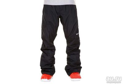 Лот: 8984806. Фото: 1. Сноубордические штаны Nike Оригинальные. Зимняя спортивная одежда