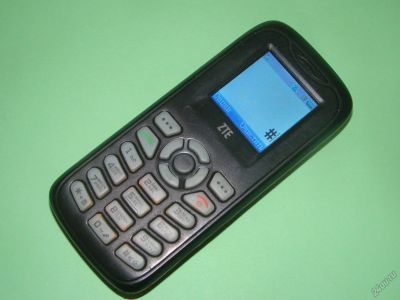 Лот: 5910767. Фото: 1. Телефон ZTE. Кнопочные мобильные телефоны