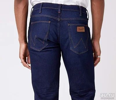 Лот: 18495451. Фото: 1. Джинсы прямые мужские Wrangler... Брюки, джинсы, шорты
