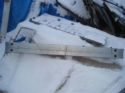 Лот: 2306858. Фото: 1. Усилитель переднего бампера Toyota... Кузов
