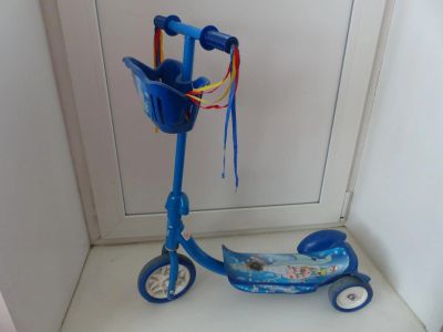 Лот: 4116030. Фото: 1. Самокат трехколесный. Самокаты