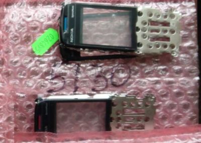 Лот: 16655467. Фото: 1. рамка дисплея со стеклом Nokia... Объективы