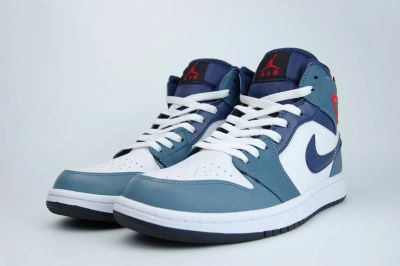 Лот: 16953678. Фото: 1. Кроссовки Nike Air Jordan 1new... Кеды, кроссовки, слипоны