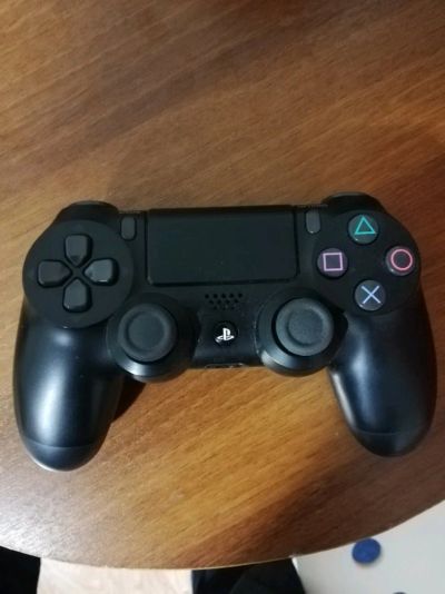 Лот: 12577522. Фото: 1. Геймпад PlayStation 4. Аксессуары для игровых приставок, консолей, геймпады