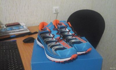 Лот: 13128827. Фото: 1. Кроссовки Hoka OneOne Speedgoat. Кеды, кроссовки, слипоны