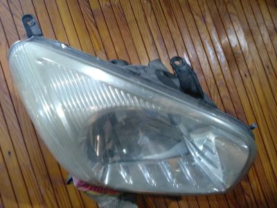 Лот: 16094747. Фото: 1. Фара правая RAV 4 2000-2003 г... Оптика и освещение
