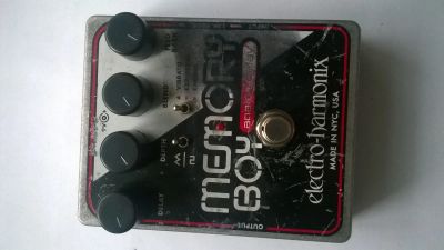 Лот: 4539976. Фото: 1. EHX Memory Boy. Гитарные эффекты и комбоусилители