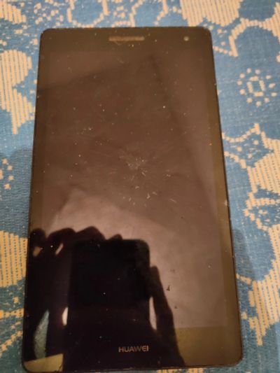 Лот: 17036737. Фото: 1. Планшет Huawei BG2-U01. Планшеты