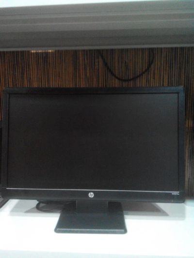 Лот: 9601554. Фото: 1. HP W2072a 20". ЖК-мониторы