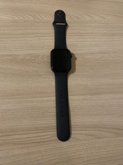 Лот: 18595919. Фото: 1. Apple Watch SE 44 mm. Смарт-часы, фитнес-браслеты, аксессуары