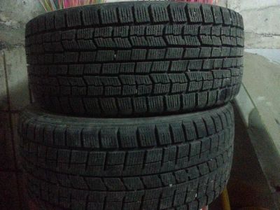 Лот: 3229520. Фото: 1. Шины GoodYear липучка R17. Шины