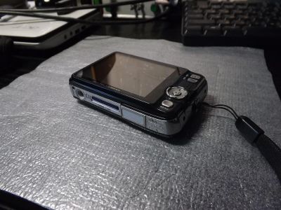 Лот: 3892191. Фото: 1. Slim Digital camera 10mps - 16... Цифровые компактные
