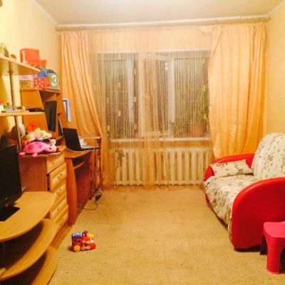 Лот: 6002394. Фото: 1. Срочно продам однушку на правом. Квартиры, студии