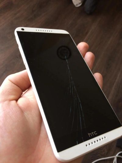 Лот: 9802202. Фото: 1. HTC desire 816 dual sim с не рабочим... Смартфоны